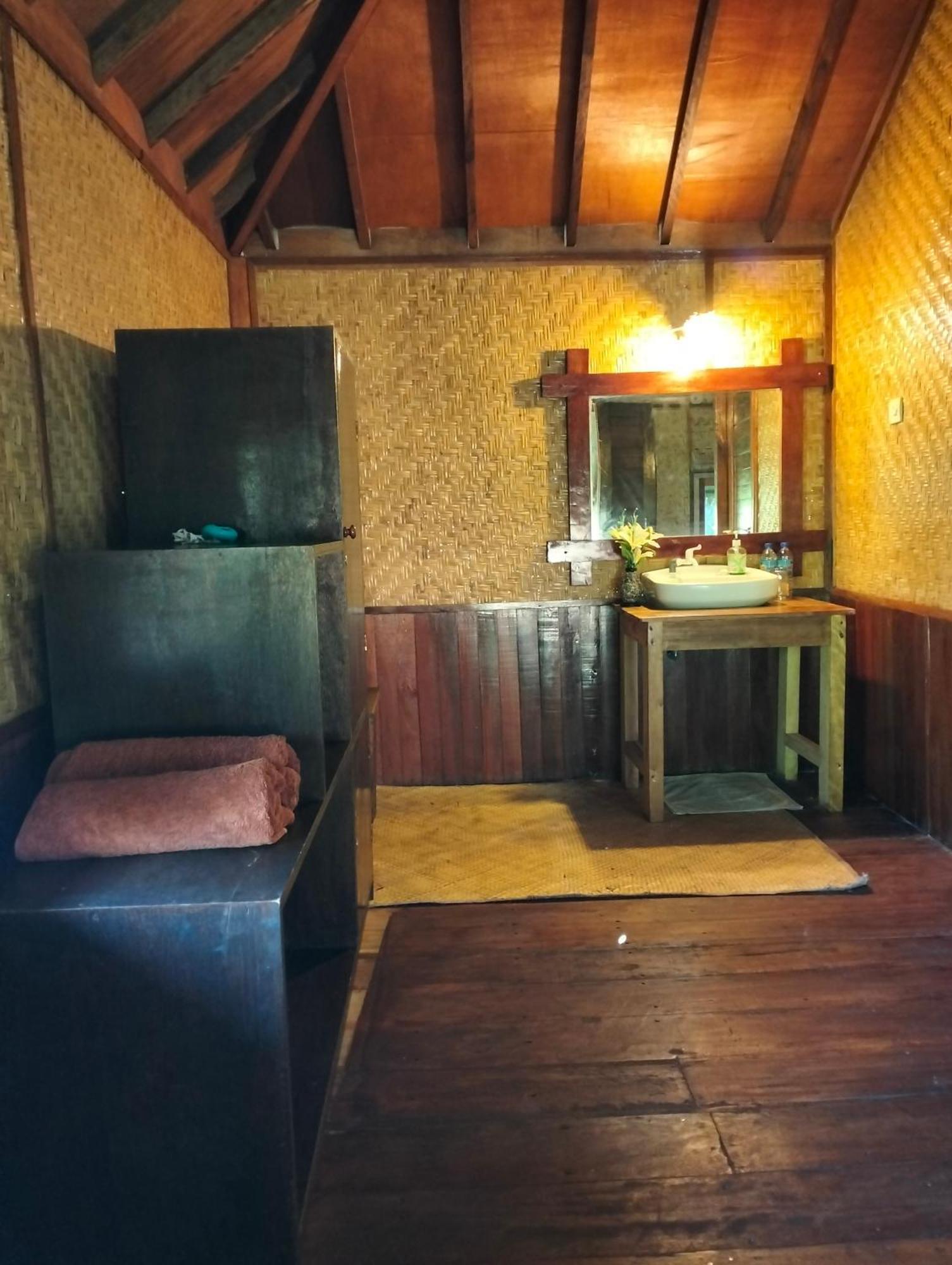 Tangga Bungalows גילי אייר חדר תמונה